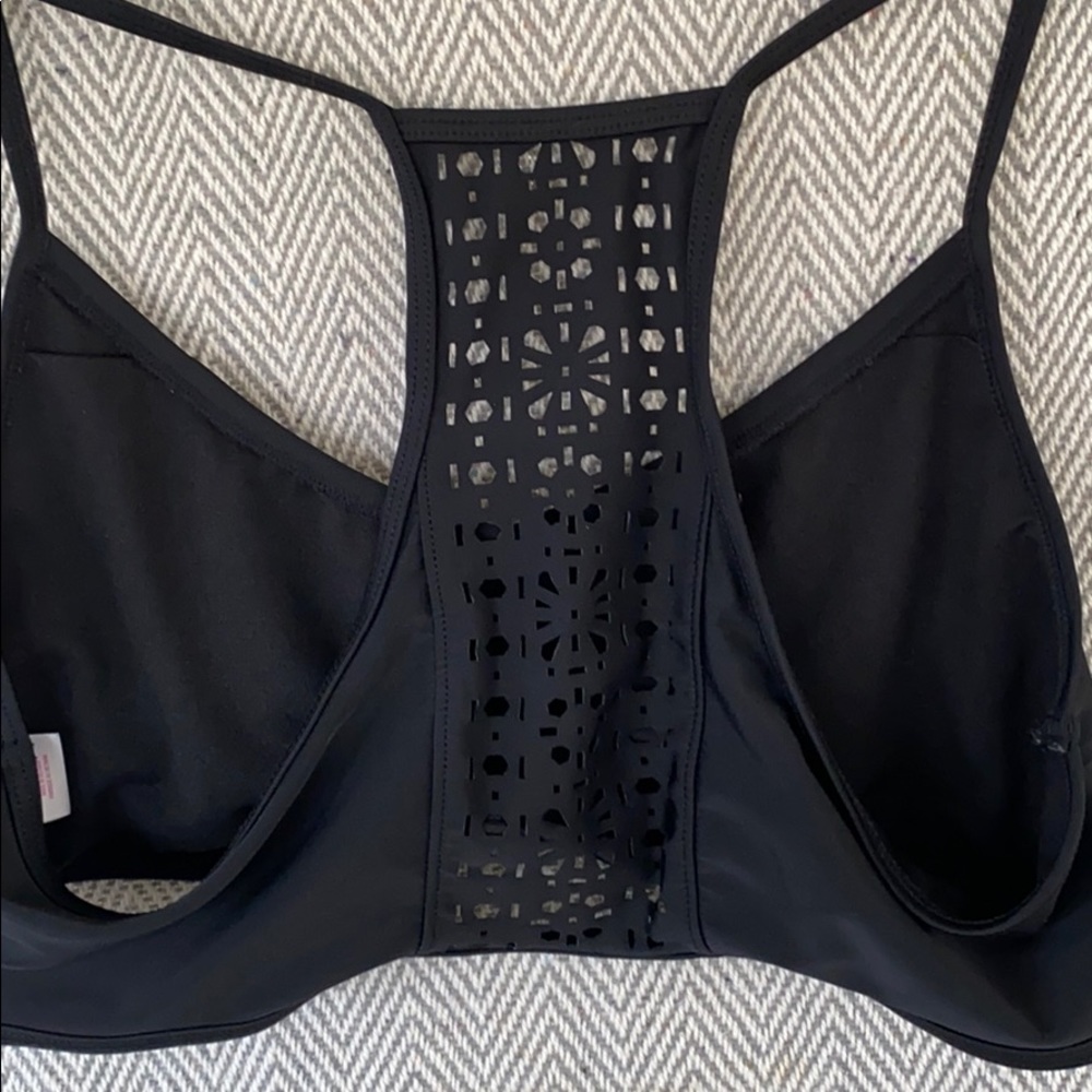 Swimsuit top - Picture 3 of 4